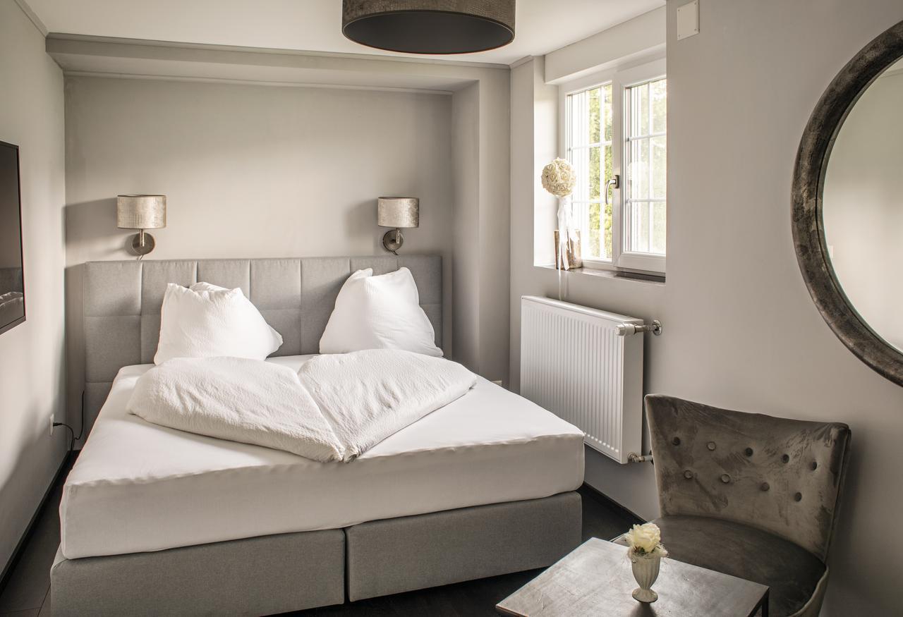 Landcafe mit Mini Hotel Burgdorf Eksteriør billede